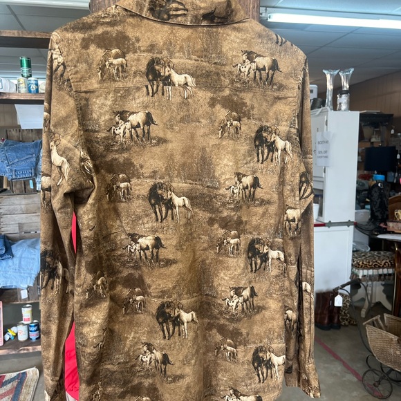 Bit and Bridle Horse Top - Picture 2 of 2